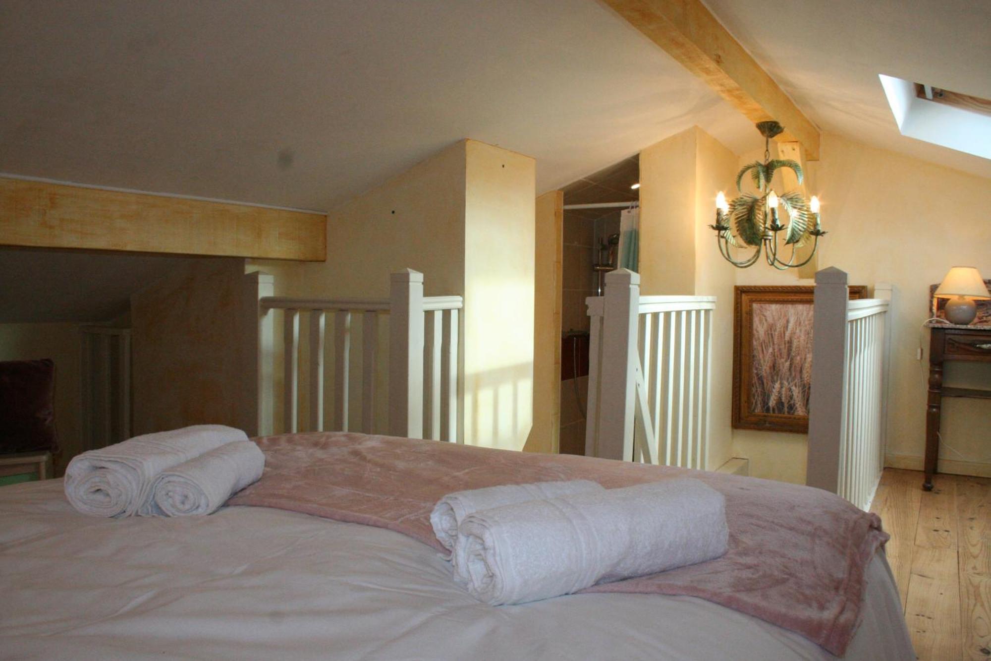 Chambre d'hôtes et gîte de charme Domaine Castetbieilh Tercis-les-Bains Chambre photo